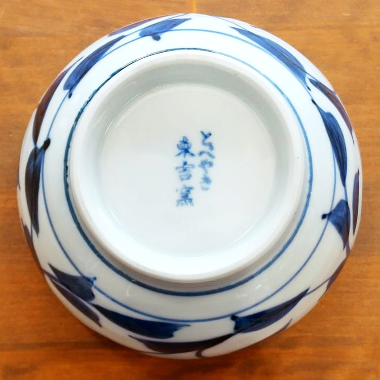 輪花碗【唐草】