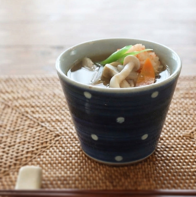 土物呉須巻き水玉 そば猪口