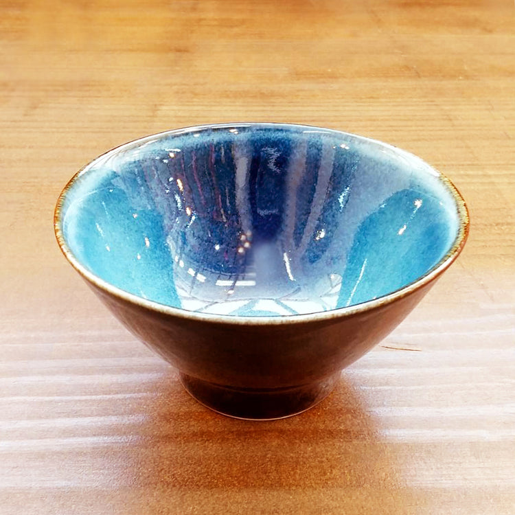 茶碗(鉄釉)