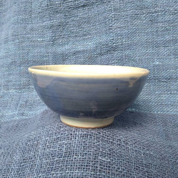 呉須巻き・水玉ハーフ 茶碗