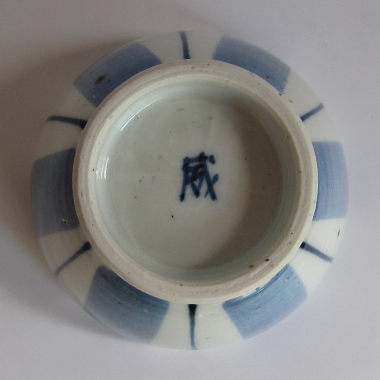 刷毛線文丸茶碗