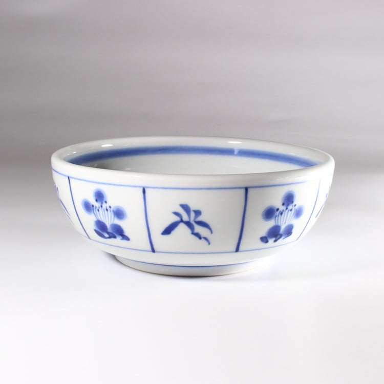 染付花文5寸浅鉢