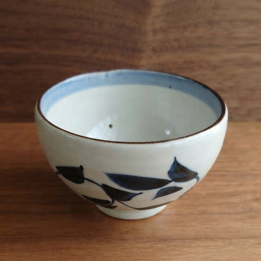 丸碗【唐草】