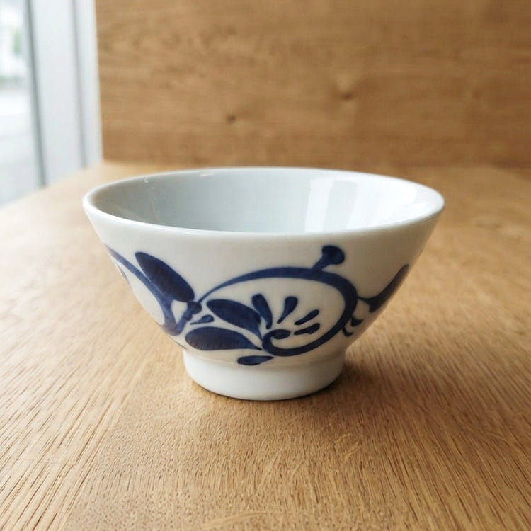 茶碗（唐草文）