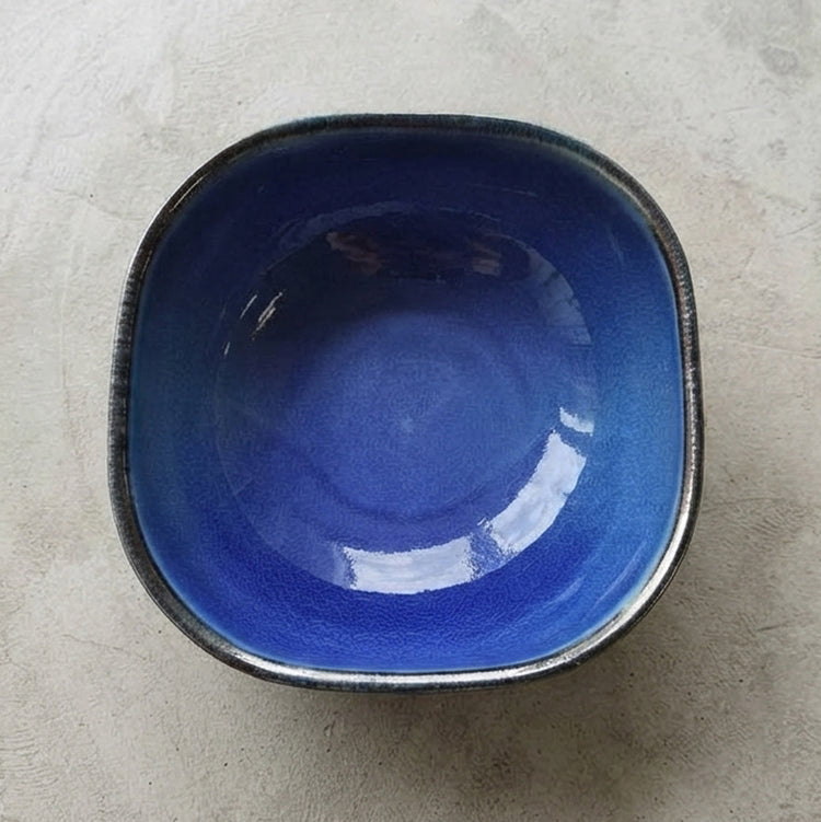 角小鉢【鉄釉】