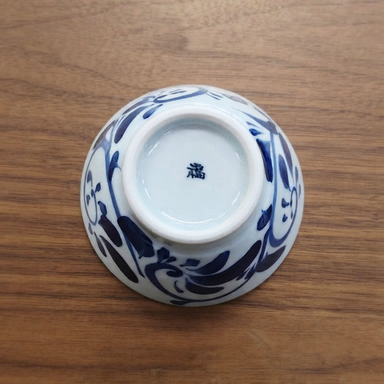 茶碗（唐草文）