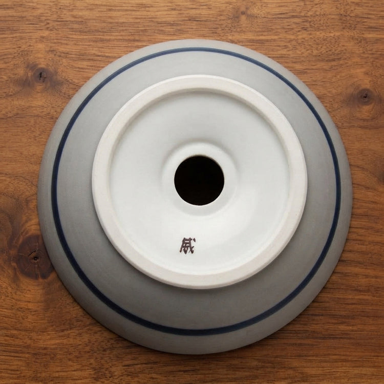 縁唐草文手洗い鉢（直径35.5cm）