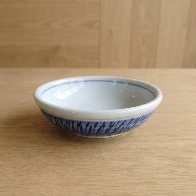 玉ぶち小鉢【とびかんな　青】